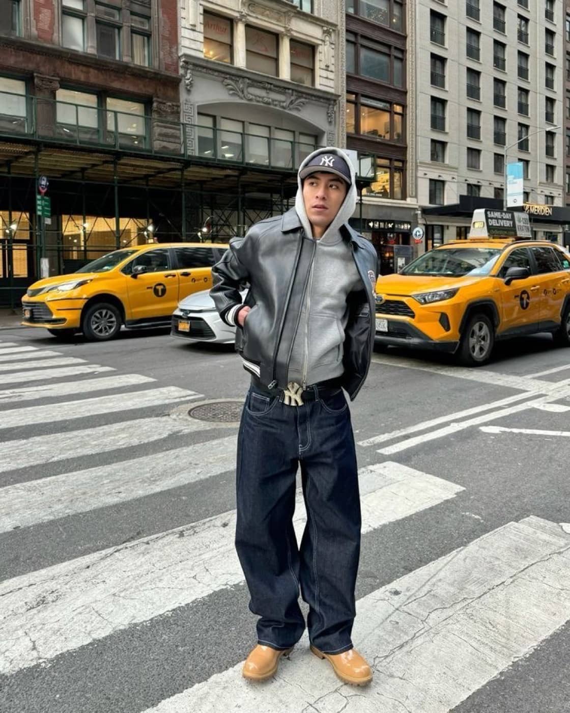 Referência de outfit: Street proporcional